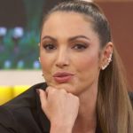 Patrícia Poeta conta segredo para Xuxa e se emociona no 'Encontro'