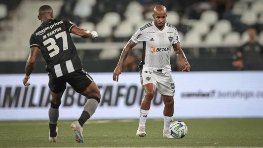 Patrick entrou no segundo tempo no lugar de Rubens