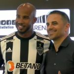 Atlético: Patrick é apresentado e garante que está pronto para estrear