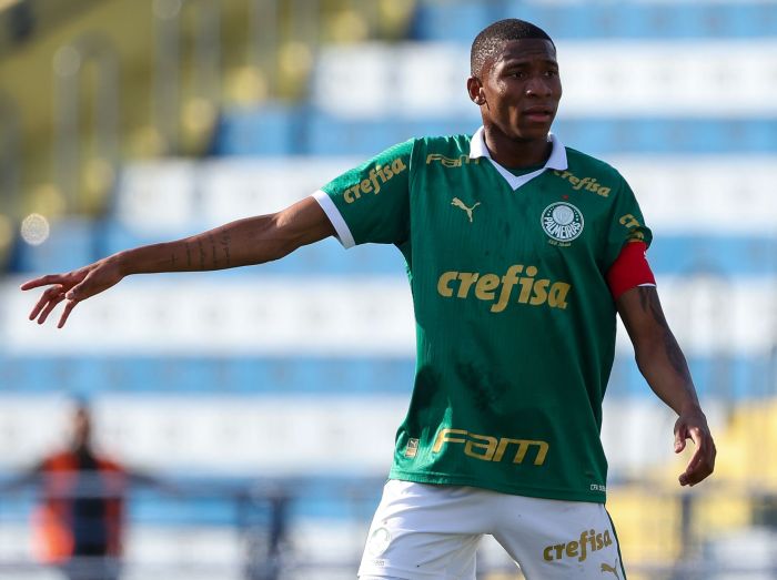 Patrick, volante e capitão do sub-20 do Palmeiras