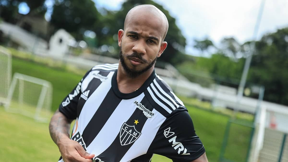 Assista ao vivo à apresentação de Patrick no Atlético