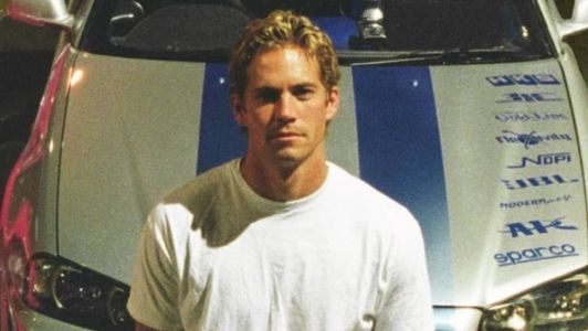 Paul Walker em '+ Velozes + Furiosos', segundo filme da franquia