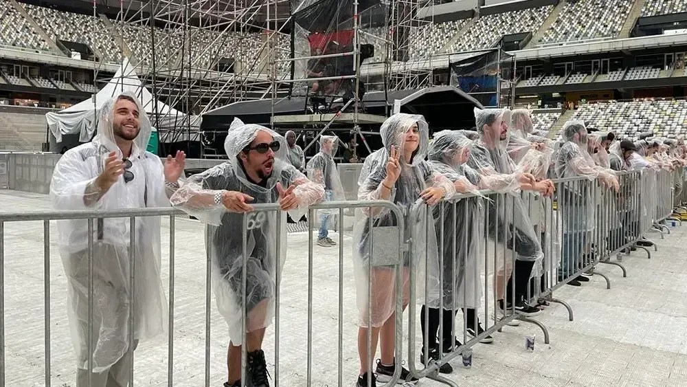 'Melhor experiência da vida', conta fã que conheceu Paul McCartney em BH
