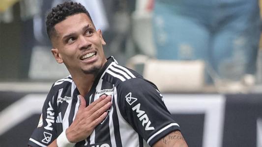 Paulinho acumula bons números pelo Atlético