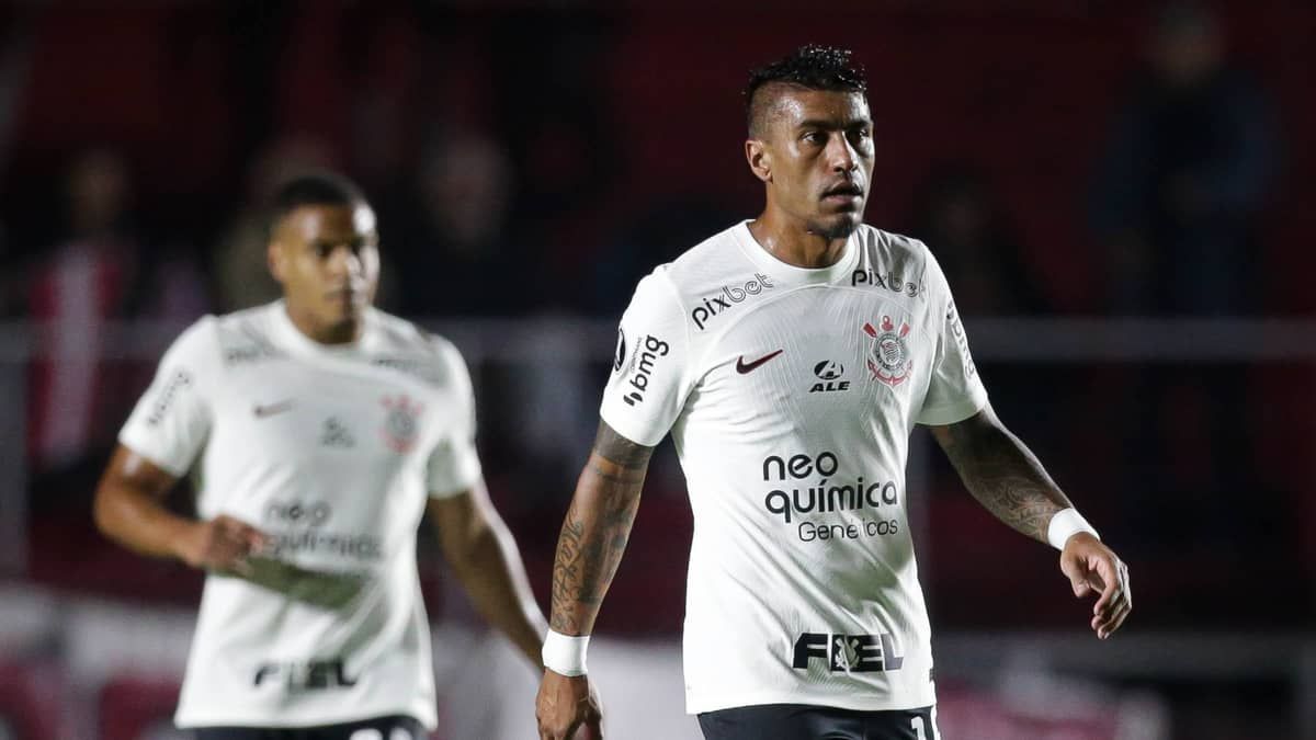 Corinthians aguarda novos exames para conhecer lesão de Paulinho