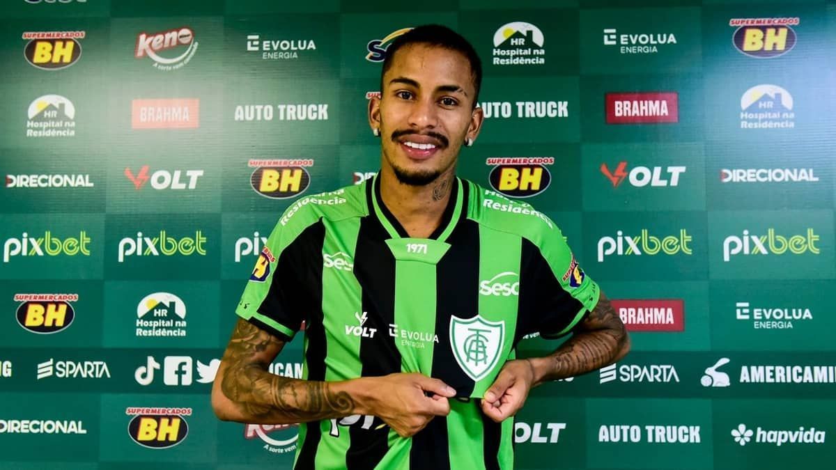 América acerta com Paulinho Boia e aguarda exames para assinar contrato