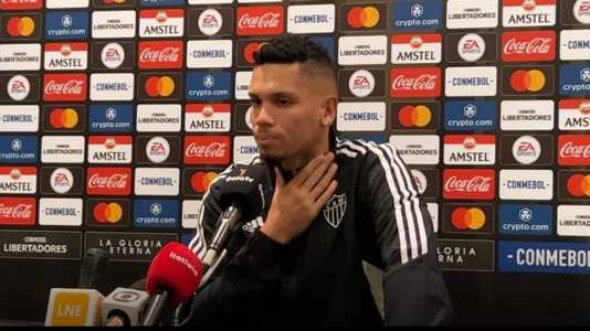 Paulinho concedeu entrevista coletiva na Venezuela nesta terça (21)