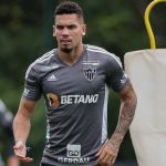 O que pensa o artilheiro do Brasileiro sobre Flamengo x Atlético