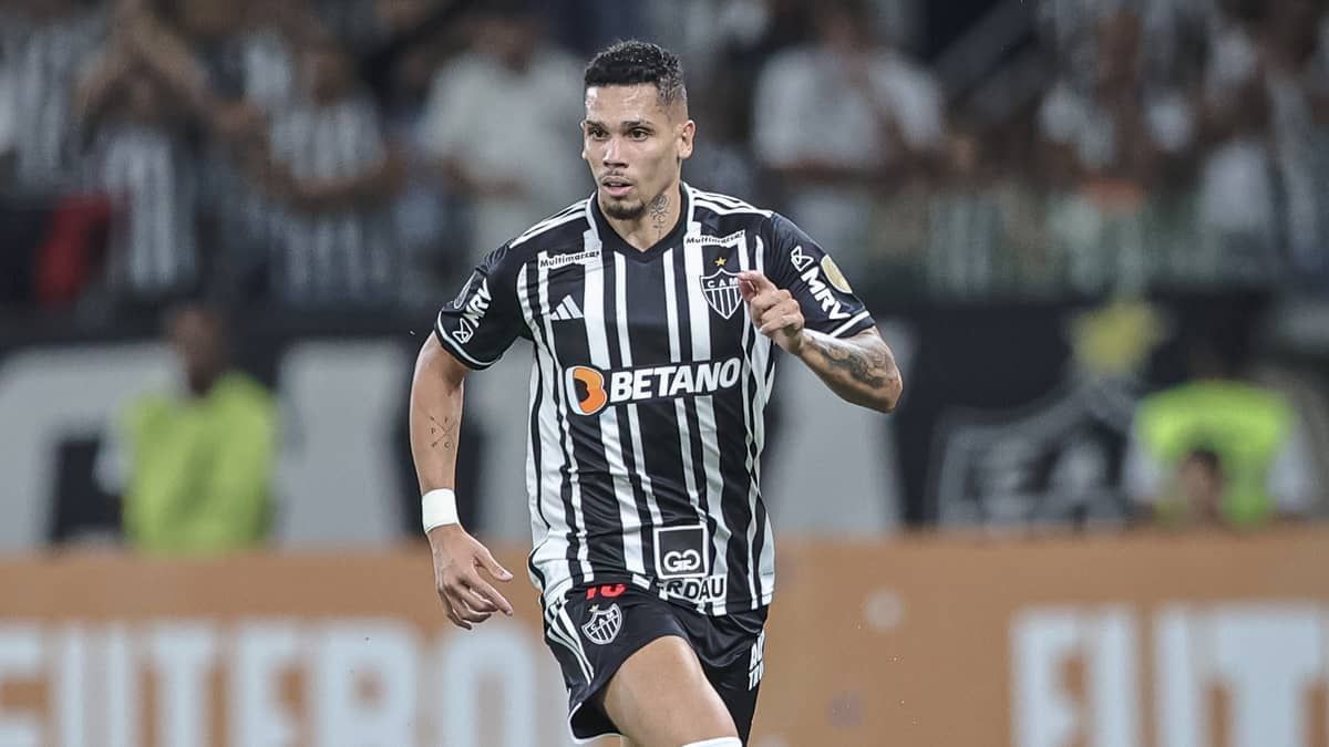 Paulinho diz que faltou 'coragem' ao Atlético contra o Libertad