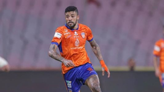 Paulinho é esperado nesta semana para treinar com elenco do Vasco