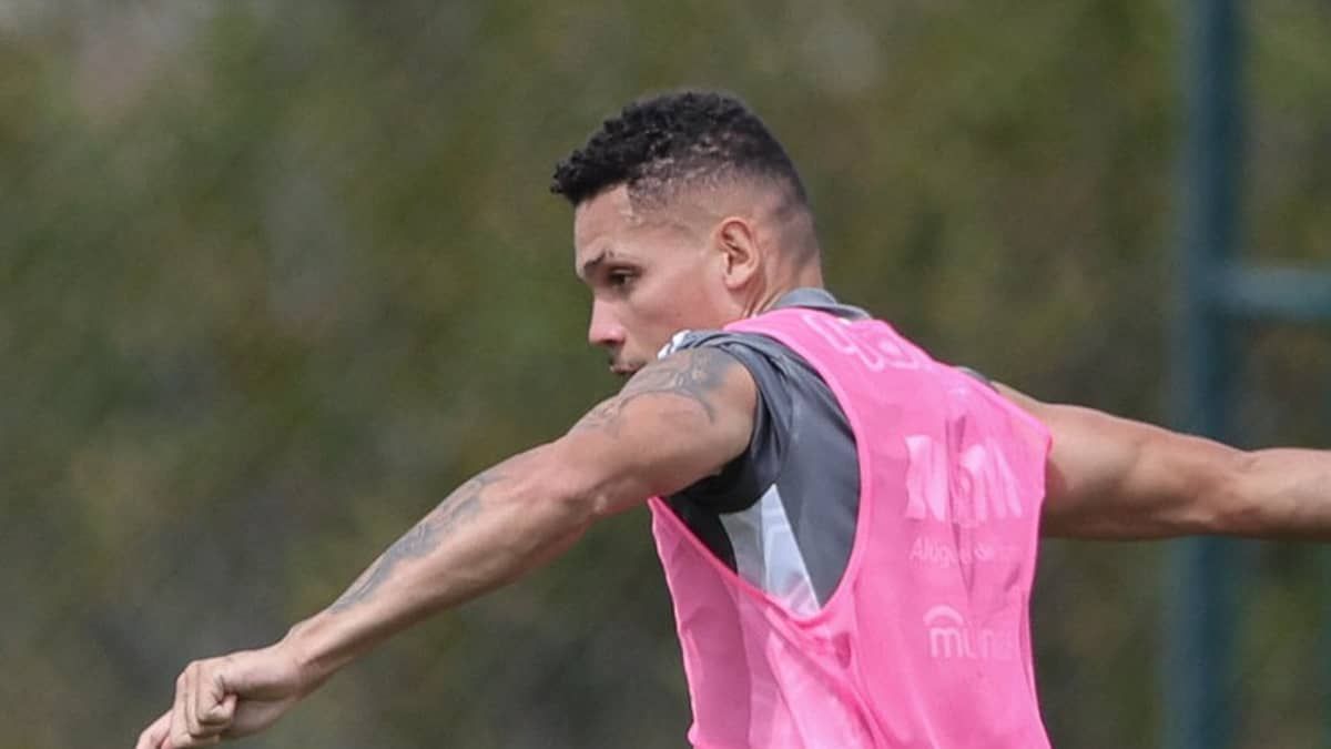 Jornalista põe Paulinho, do Atlético, na mira de clube inglês por R$ 80 milhões
