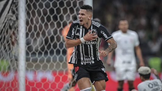 Paulinho é o vice-artilheiro do Atlético na temporada