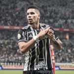 Atlético: artilheiro da Arena MRV, Paulinho busca 1º gol contra o Cruzeiro