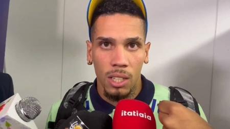 Paulinho fez sua estreia pela Seleção Brasileira na derrota para a Colômbia