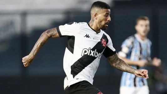 Paulinho fez uma grande partida na vitória sobre o Grêmio