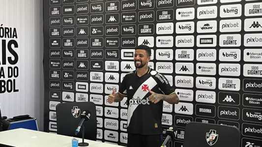 Paulinho foi apresentado oficialmente pelo Vasco
