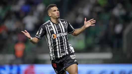 Paulinho foi o destaque do Atlético na Copa Libertadores