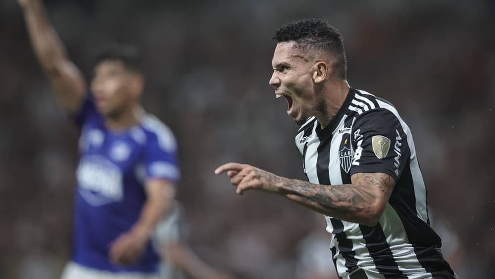 Paulinho, do Atlético, termina Libertadores como vice-artilheiro