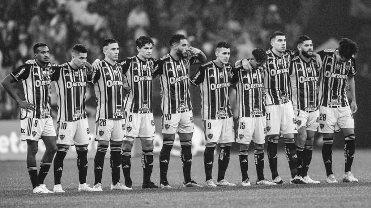Atacante do Atlético desabafa na web após eliminação: 'Vai servir como aprendizado'