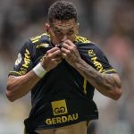 Paulinho marca, Atlético vence o Botafogo pela Série A e segue 100% na Arena MRV