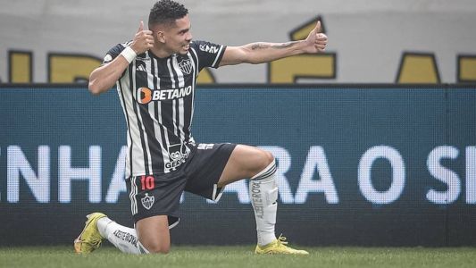 Paulinho marcou o gol do Atlético no empate com o Bragantino
