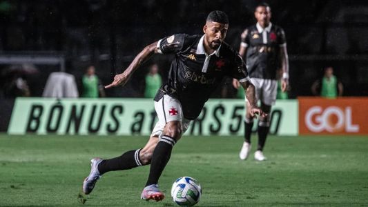 Paulinho não enfrenta o Fortaleza, no dia 18, pelo Campeonato Brasileiro