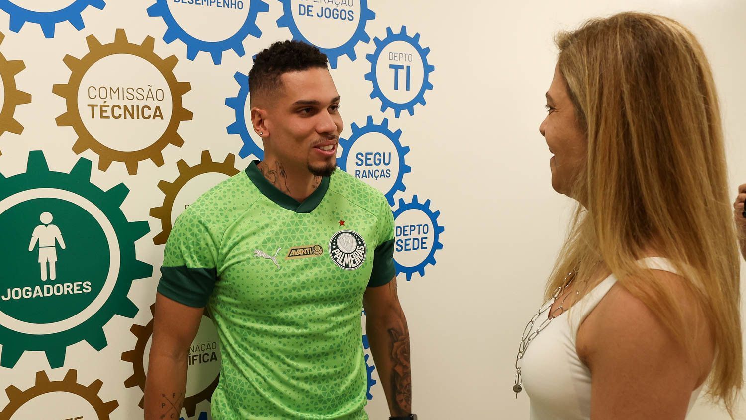 Com Paulinho e Facundo, Palmeiras se reapresenta para temporada 2025