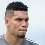 Atlético: Alan Kardec e Paulinho, revelados pelo Vasco, homenageiam Roberto Dinamite