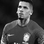 Paulinho, do Atlético, se manifesta sobre ataques nas redes após derrota da Seleção