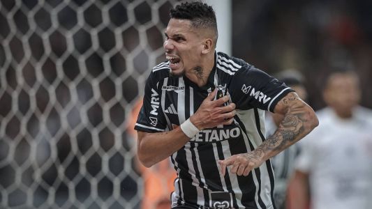 Paulinho tem 11 gols em 25 partidas disputadas pelo Atlético