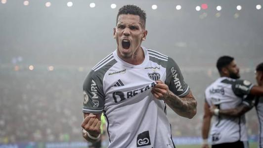 Paulinho tem 18 gols no Campeonato Brasileiro