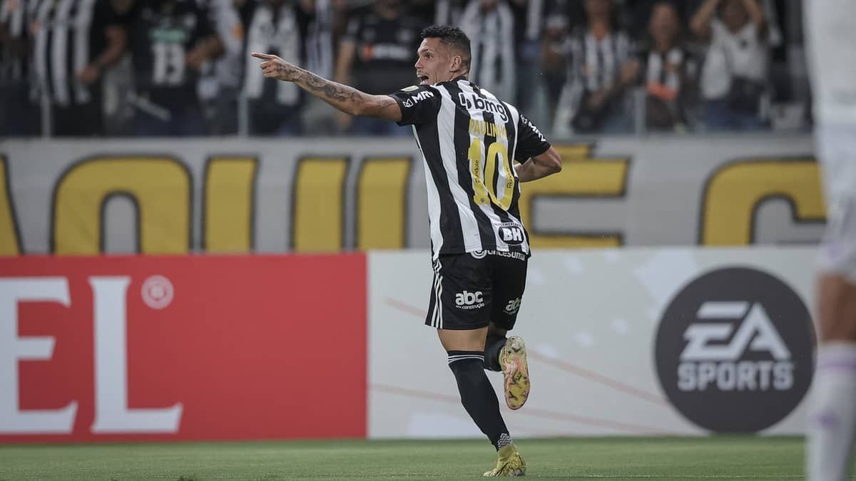 Algoz do Atlético em 2017, Paulinho ganha missão especial para sábado