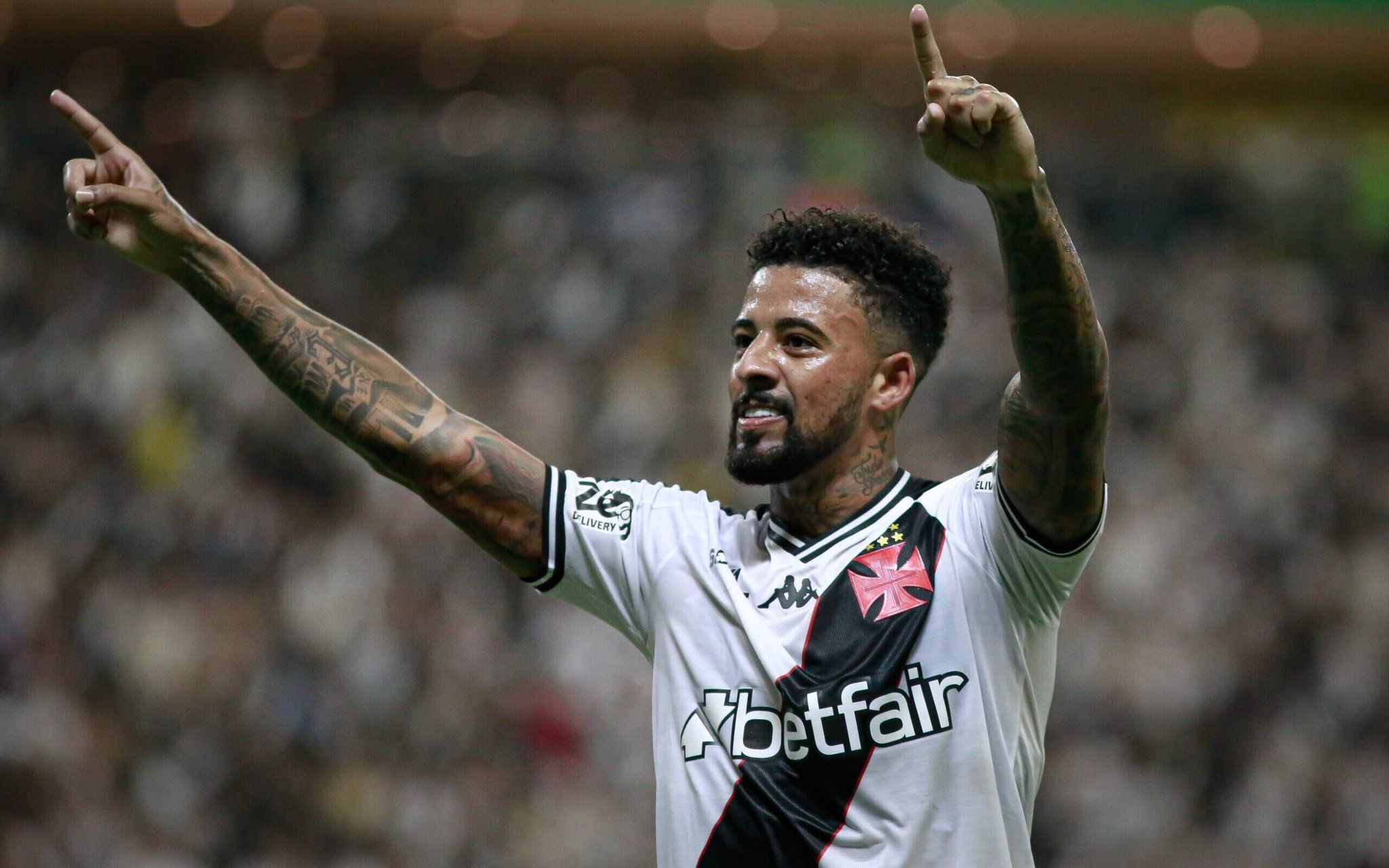 Sem proposta de renovação, volante deixa o Vasco e fica livre no mercado