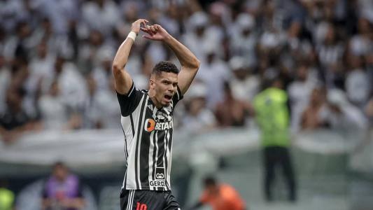 Paulinho vibrou muito com os gols marcados na Arena MRV