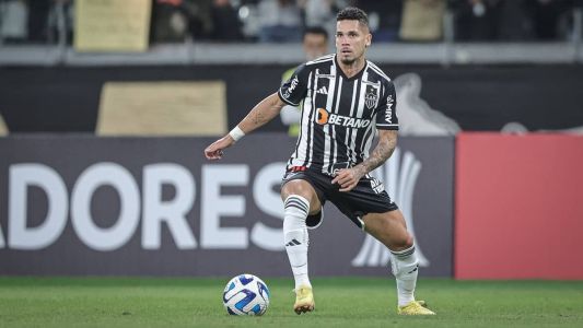 Paulinho vive grande momento com a camisa do Atlético