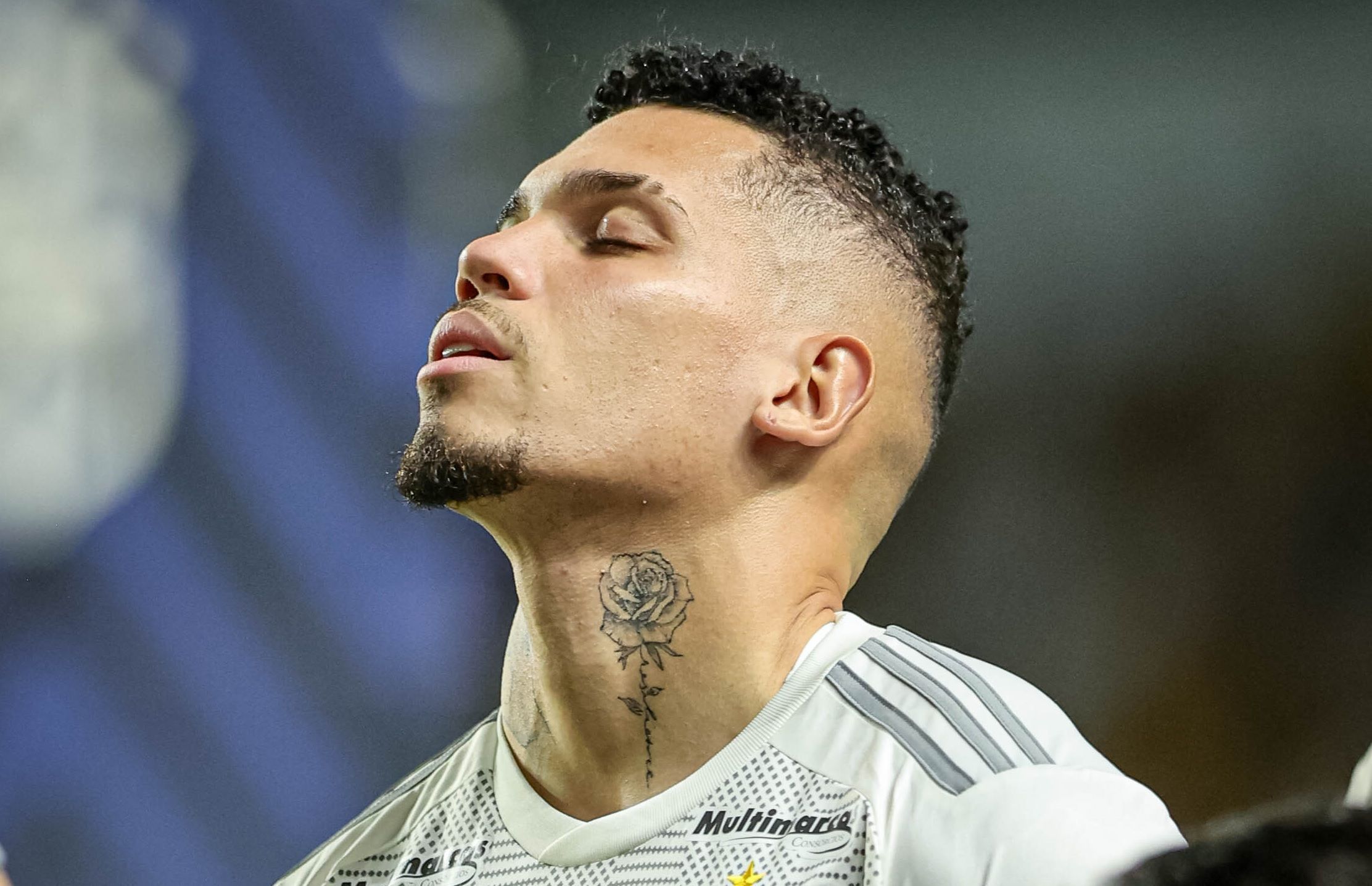 Paulinho é suspenso e pode desfalcar Atlético em clássico com Cruzeiro; entenda