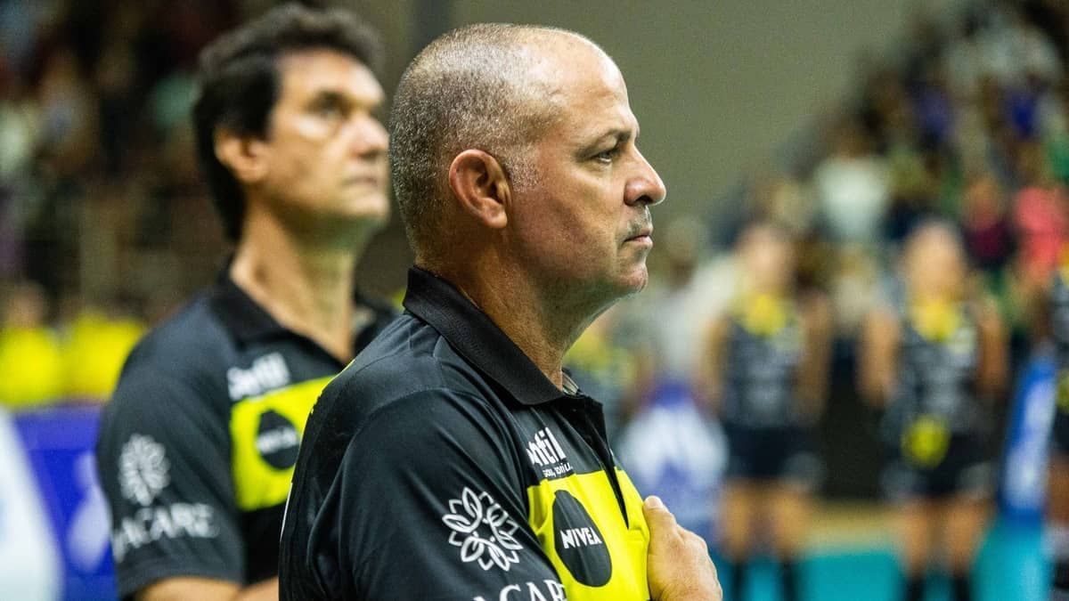 Paulo Coco elogia Minas, mas cita 'casca' do Praia para ganhar a Superliga