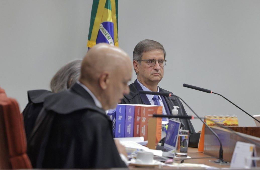 Réus agiram para manter Bolsonaro no poder, diz PGR