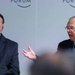 Criticado por Bolsonaro, 'imposto do pecado' já foi defendido por Paulo Guedes