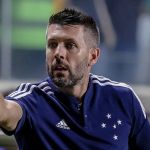 Pezzolano exalta postura do Cruzeiro no clássico: 'viemos para ganhar'
