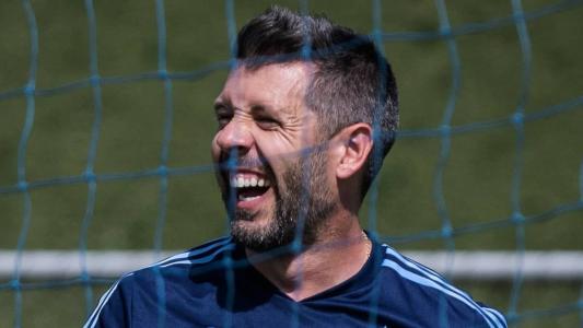 Paulo Pezzolano se declarou ao Cruzeiro no Twitter