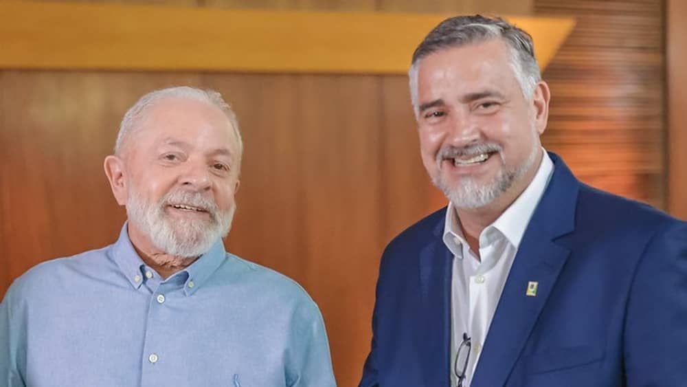 Lula continuará coordenando as ações durante os dias de recesso, diz ministro Pimenta