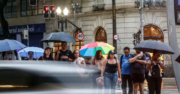 Primeiro final de semana pode ser chuvoso para os mineiros