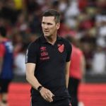 Athletico-PR demite técnico Paulo Turra após saída de Felipão