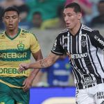 'Momento inexplicável': jovem Paulo Vitor comemora estreia pelo Atlético