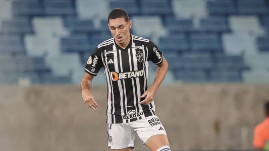 Paulo Vitor, meio-campista do Atlético