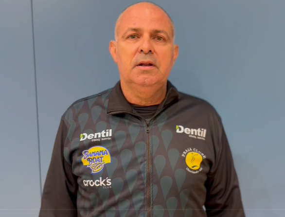 Vôlei: técnico do Praia Clube detalha preparação antes de estreia no Mundial