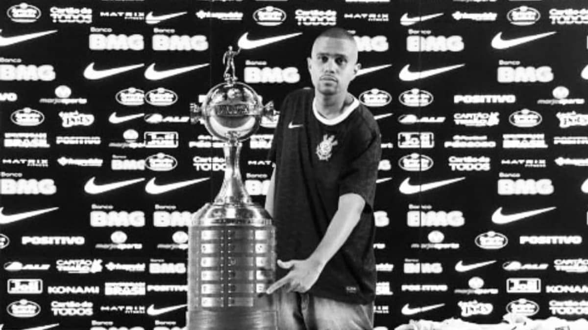 Torcedor do Corinthians morre após confronto entre torcidas antes de derrota para o Remo 