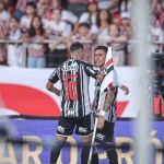 Atlético: árbitro explica em súmula por que amarelou Pavón após gol; saiba motivo