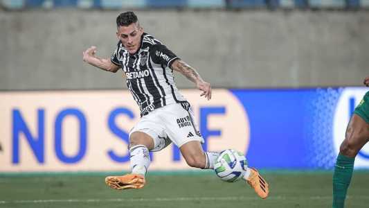 Pavón distribuiu duas assistências na vitória do Atlético sobre o Cuiabá